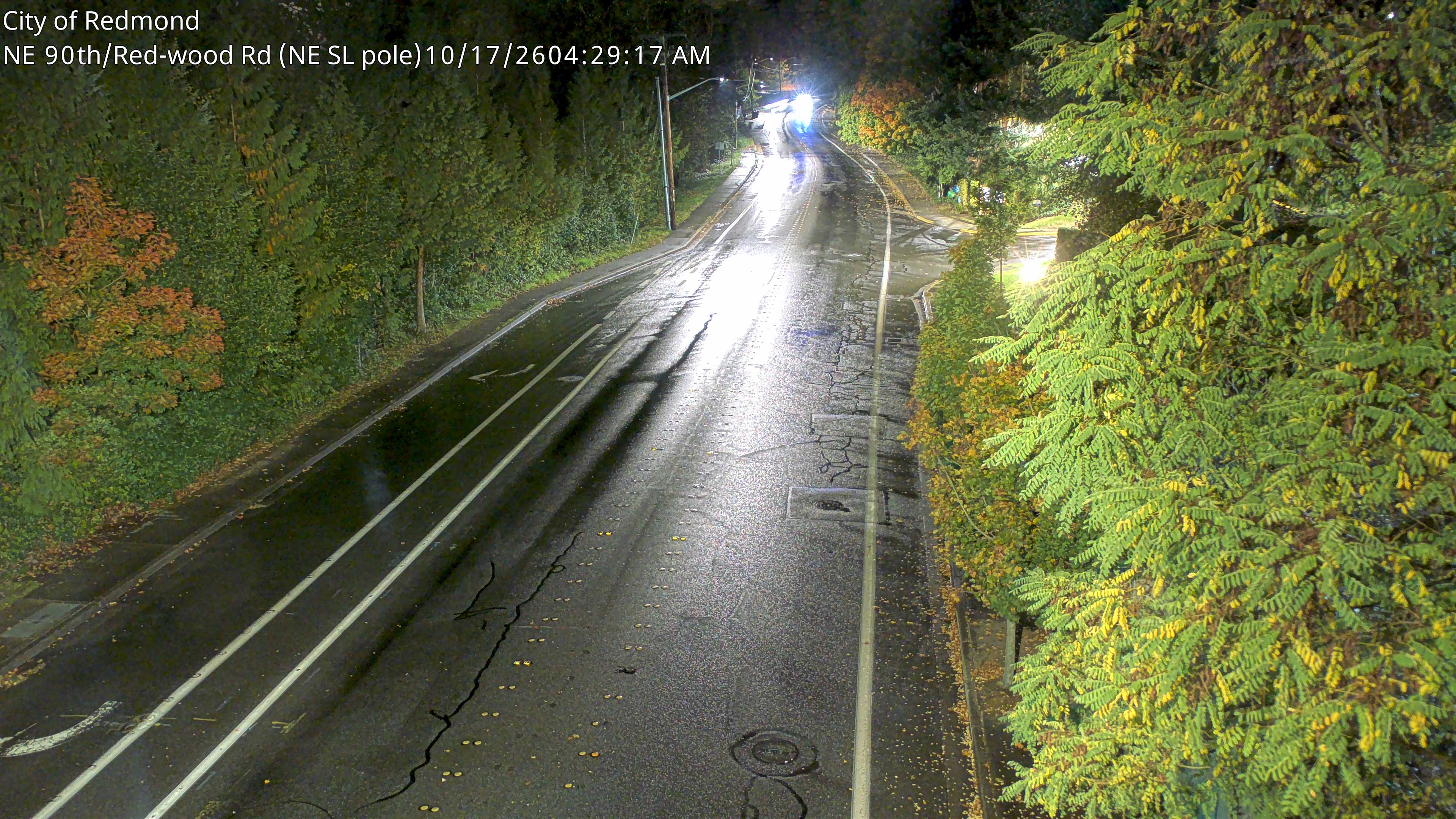 NE 90th St and Redmond-Woodinville Rd traffic camera