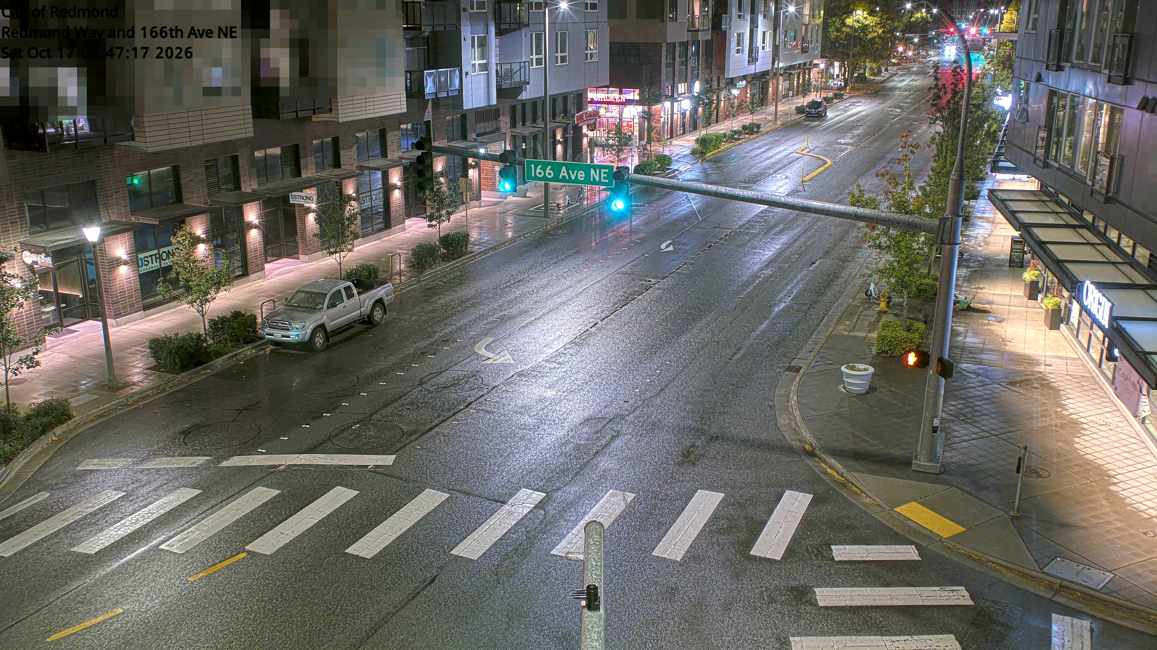 Redmond Way and 166th Ave NE traffic camera