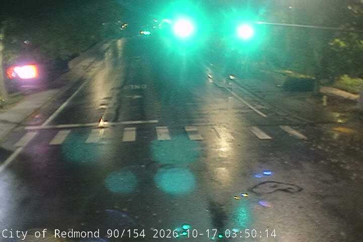 NE 90th St and 154th Ave NE traffic camera
