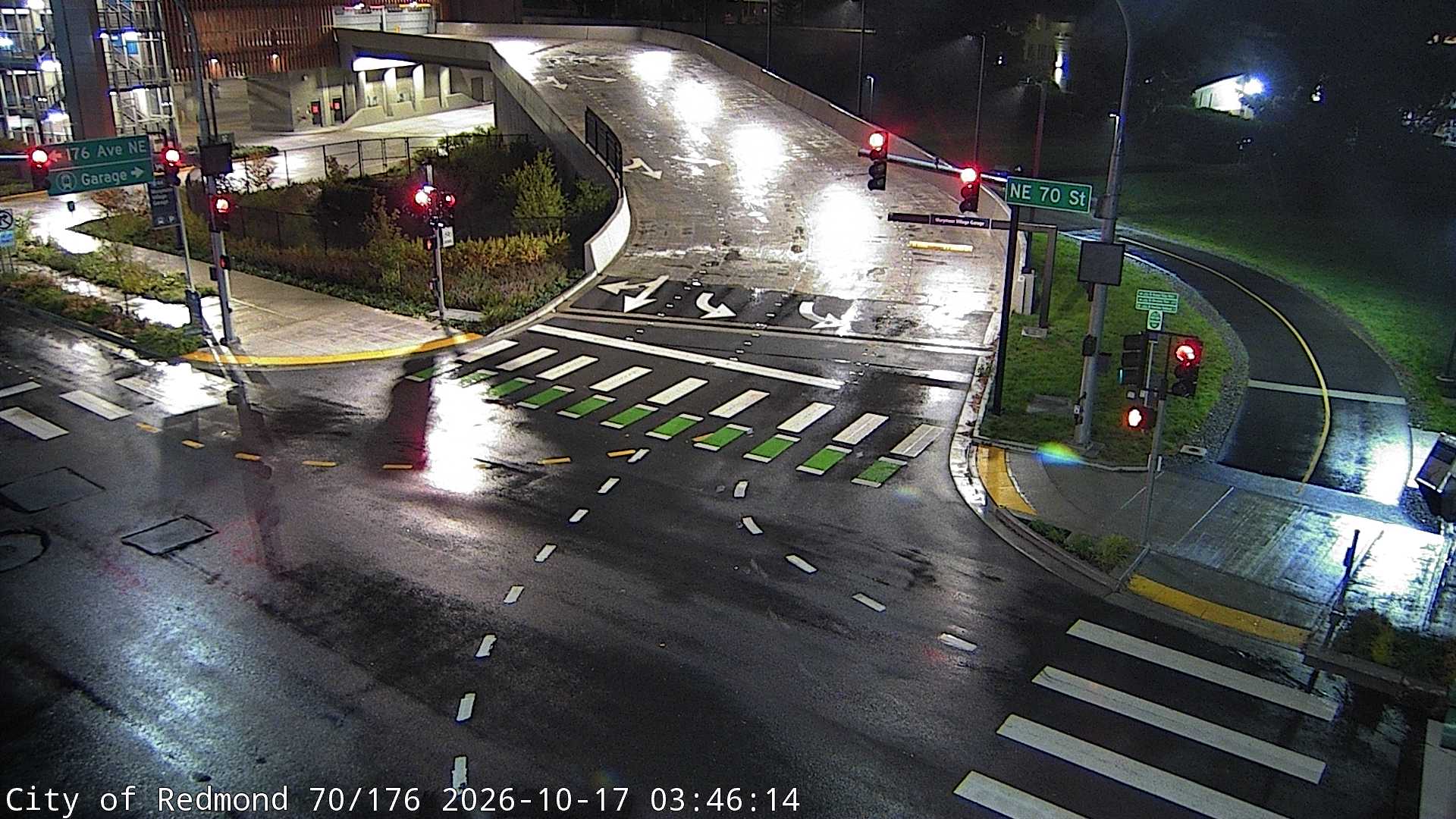 NE 70th St and 176th Ave NE traffic camera